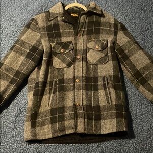 Wrangler Black and Gray Lightweight Shirt Jacket